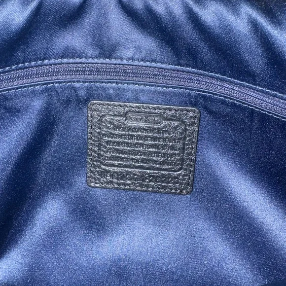 Coach Black Leather Shoulder Bag - Picture 7 of 9